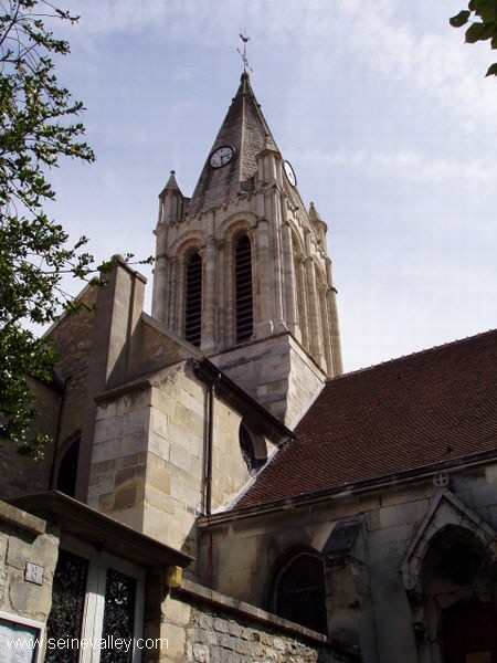 seinevalley_france_visit_conflans_barge_riverboat_pniche conflans sainte honorine church